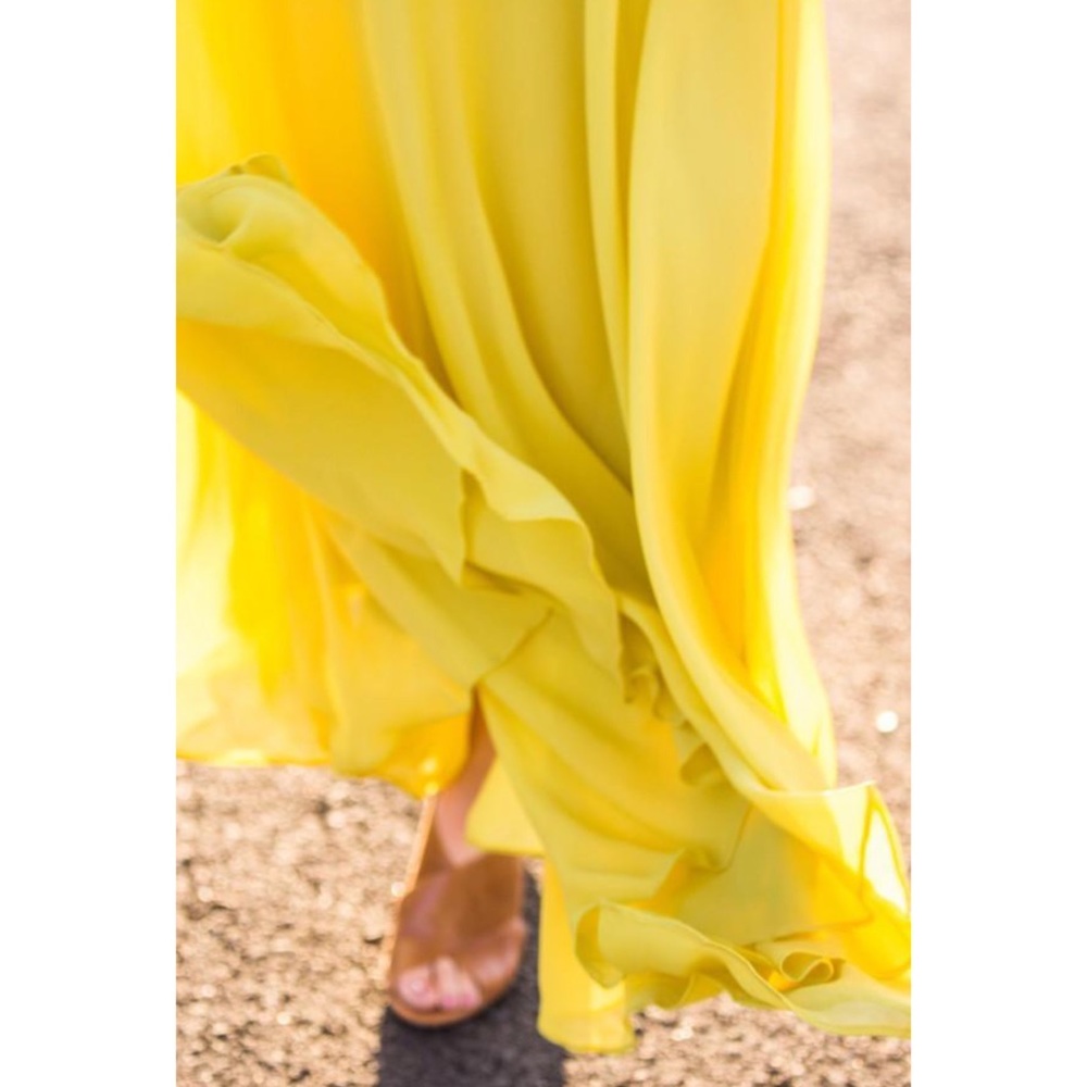 Yellow chiffon layered maxi skirt Size. XSMALL - Picture 4 of 5